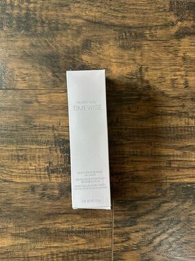 Mary Kay TimeWise Moisture Renewing Gel Mask